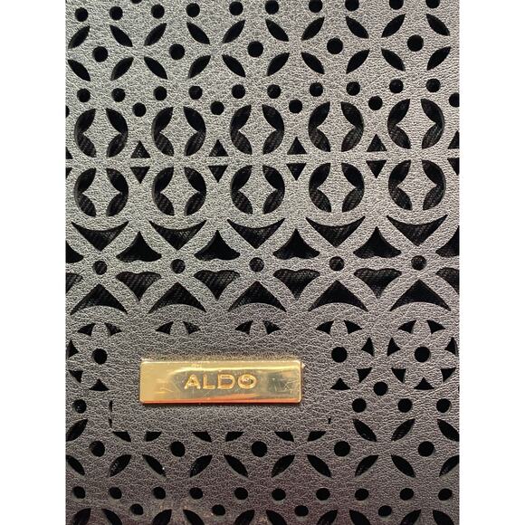 Aldo Crossbody Bag Black Envelope Floral Laser Cut Out Design Gold Chain Strap - Picture 3 of 11